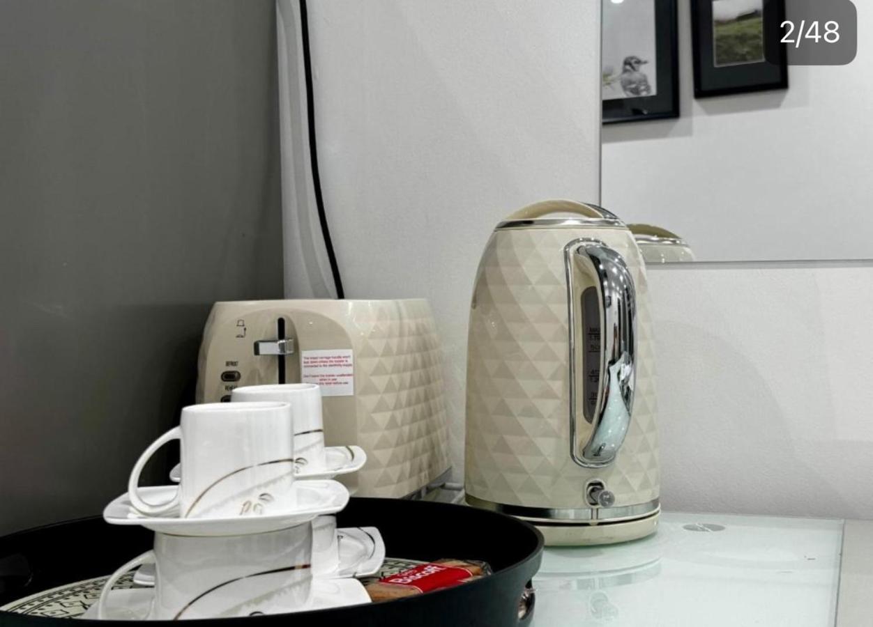 Private One bedroom flat in London - B&B Hanworth