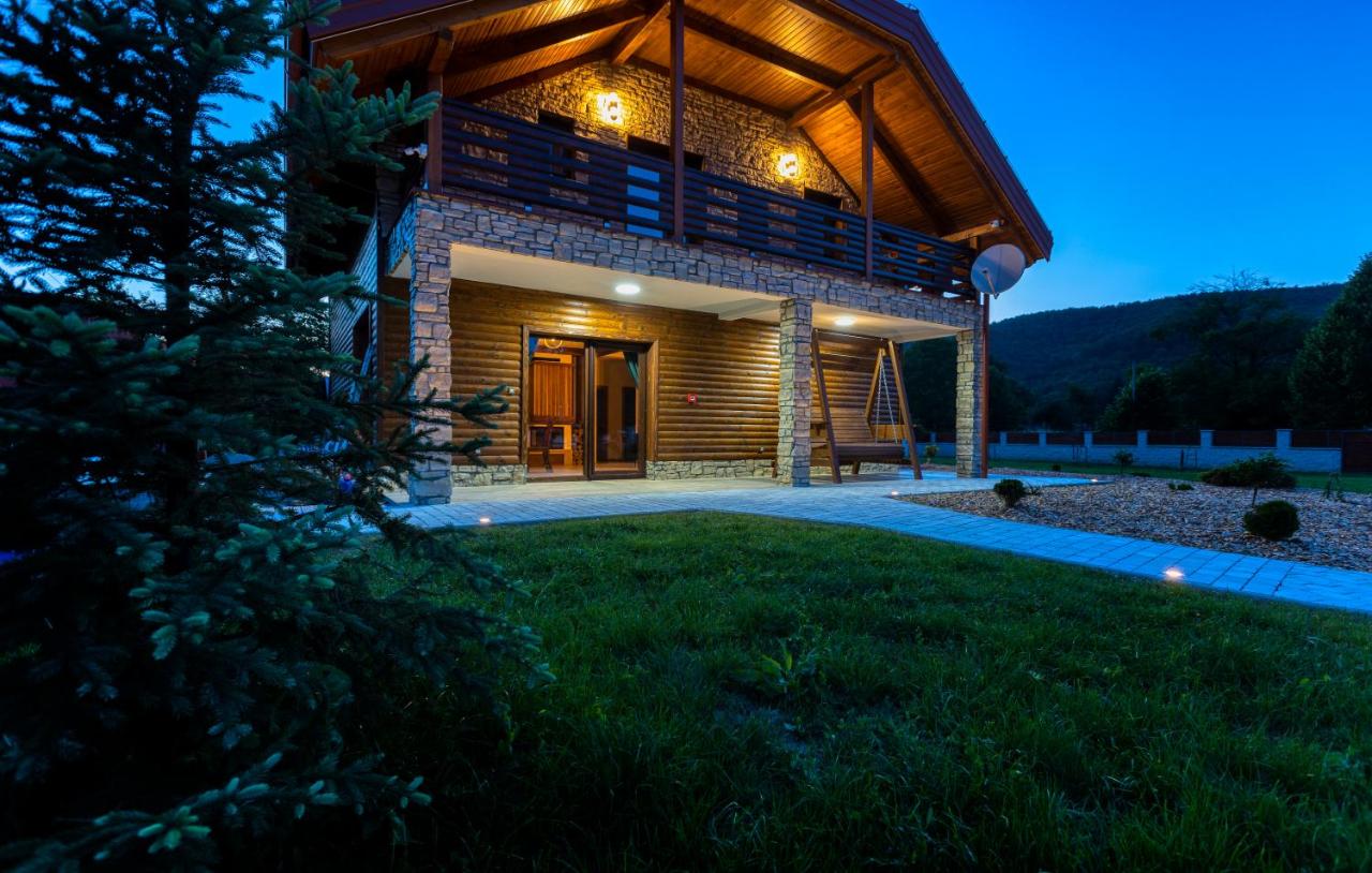 Villa D-IKA - Bed and Breakfast Brušane