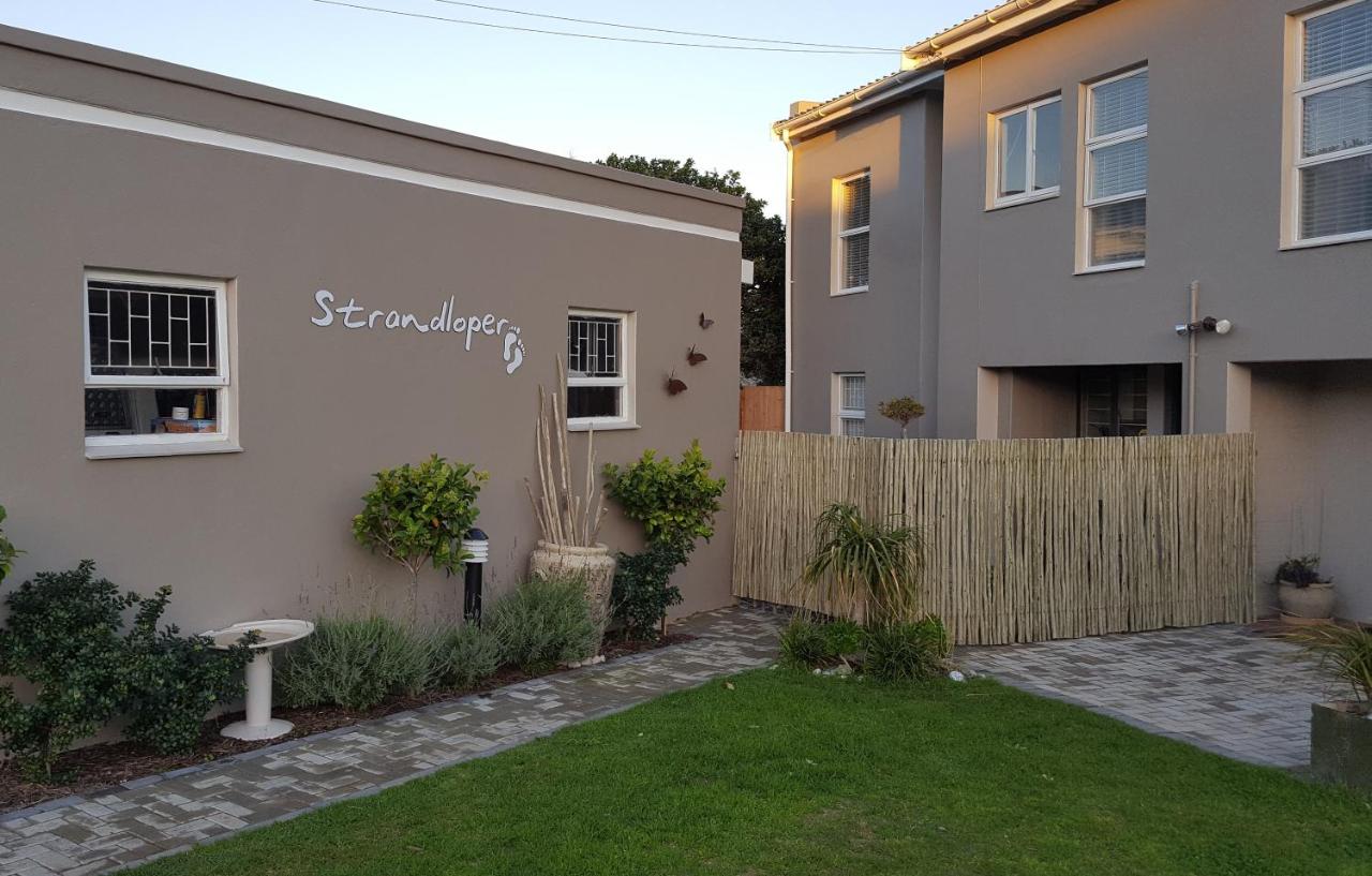 B&B Hermanus - Strandloper Apartments - Bed and Breakfast Hermanus