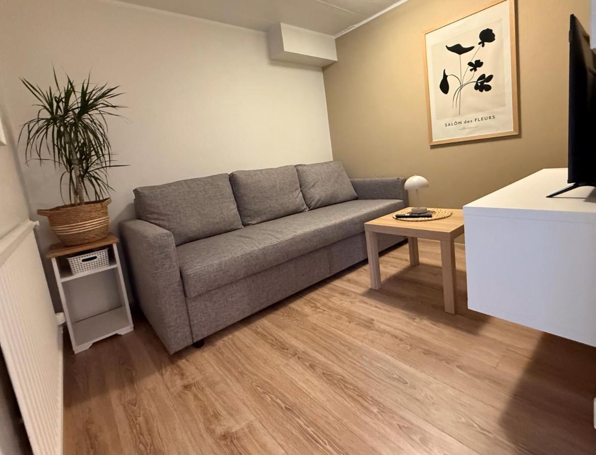 Peaceful Apartment - 10 min from Downtown Reykjavík - Ferienwohnung Reykjavík