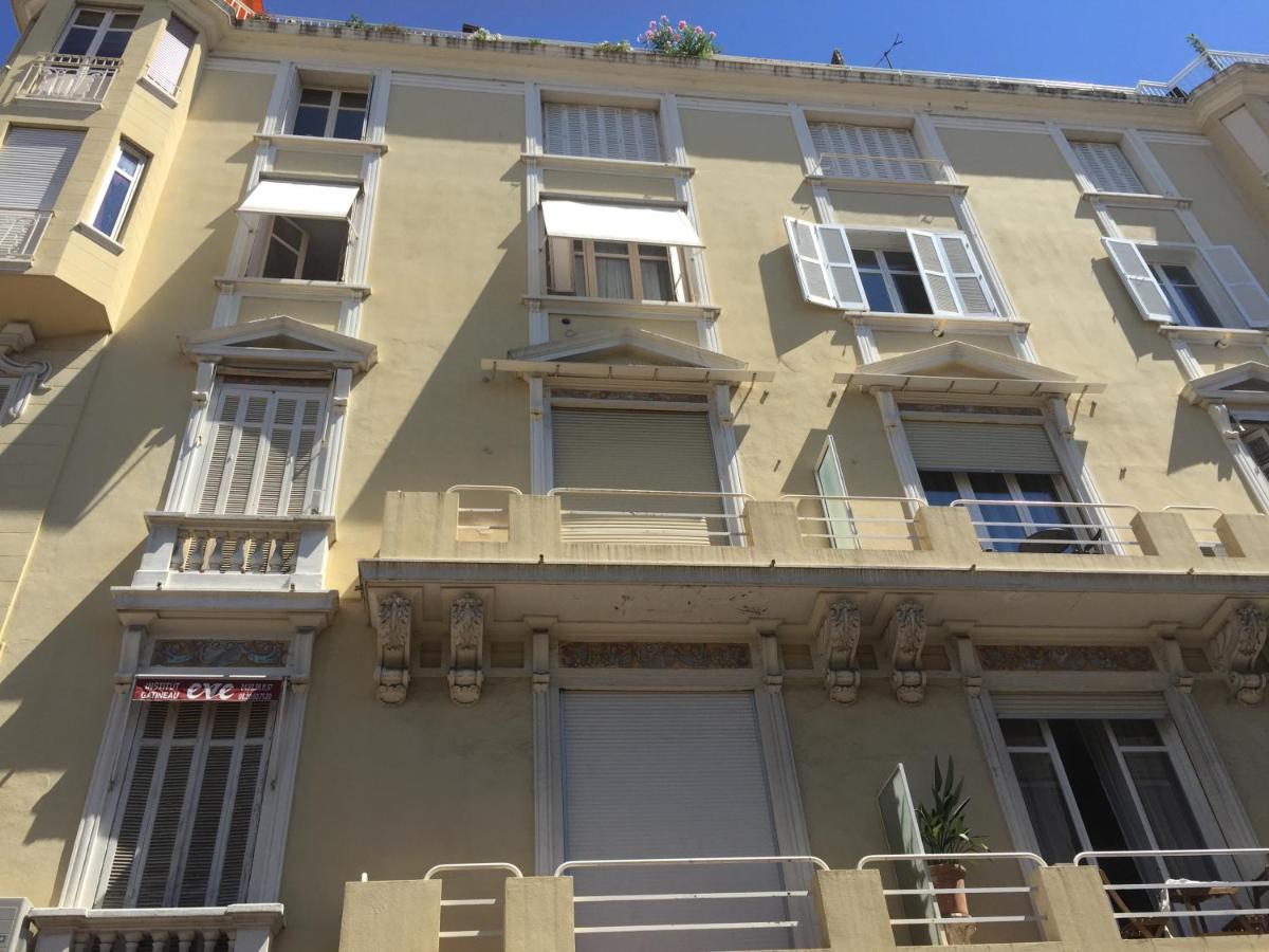 C027-Spacieux & Lumineux appartement - Centre de Cannes - B&B