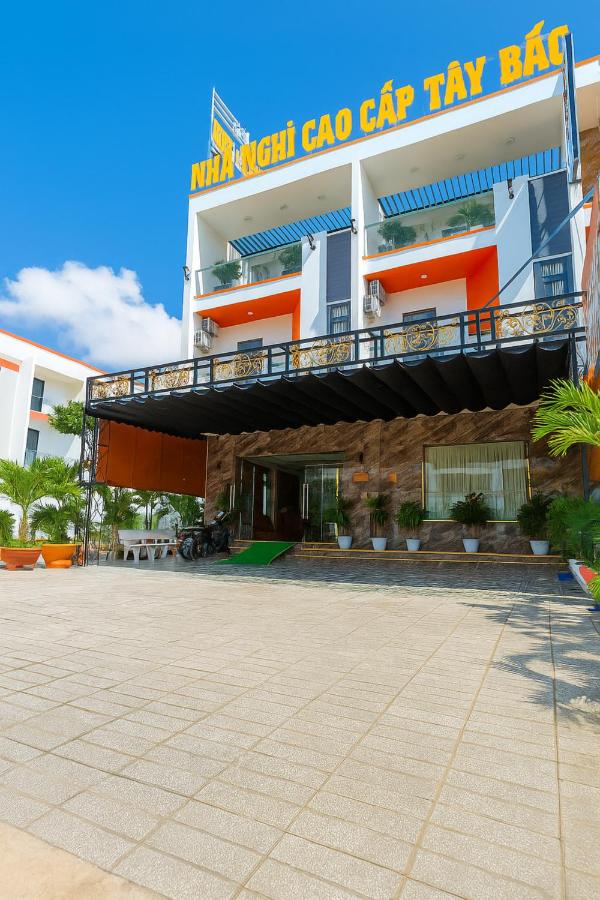 Hostel Luxury Tây Bắc - Chambres d’hôtes Rạch Giá