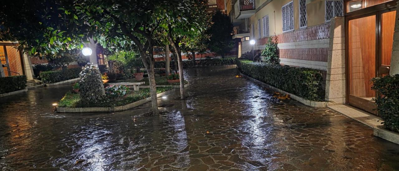 OASI - Vaticano 3Clima Netflix Wi-Fi Parking Garden - B&B Roma