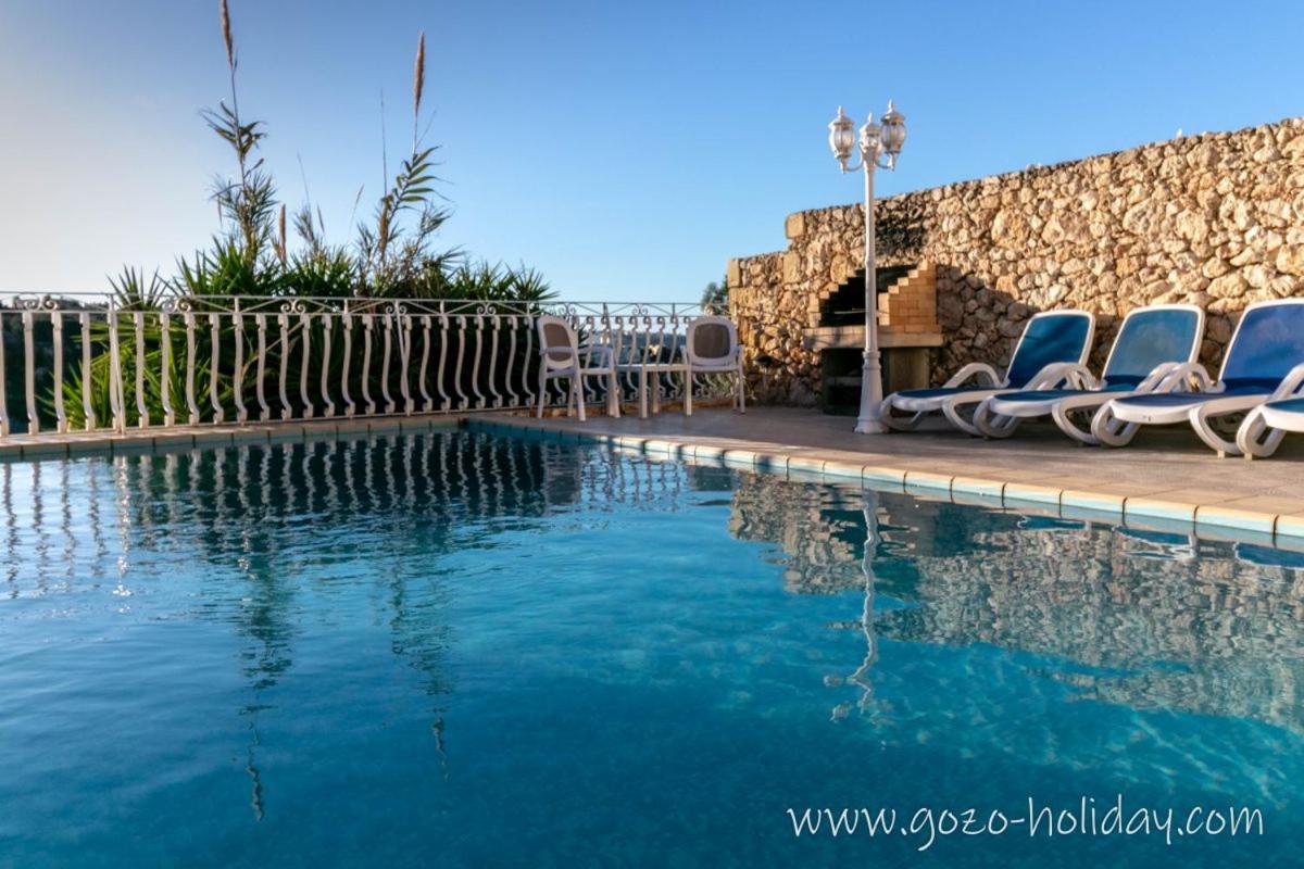 Hibiscus - B&B Xagħra