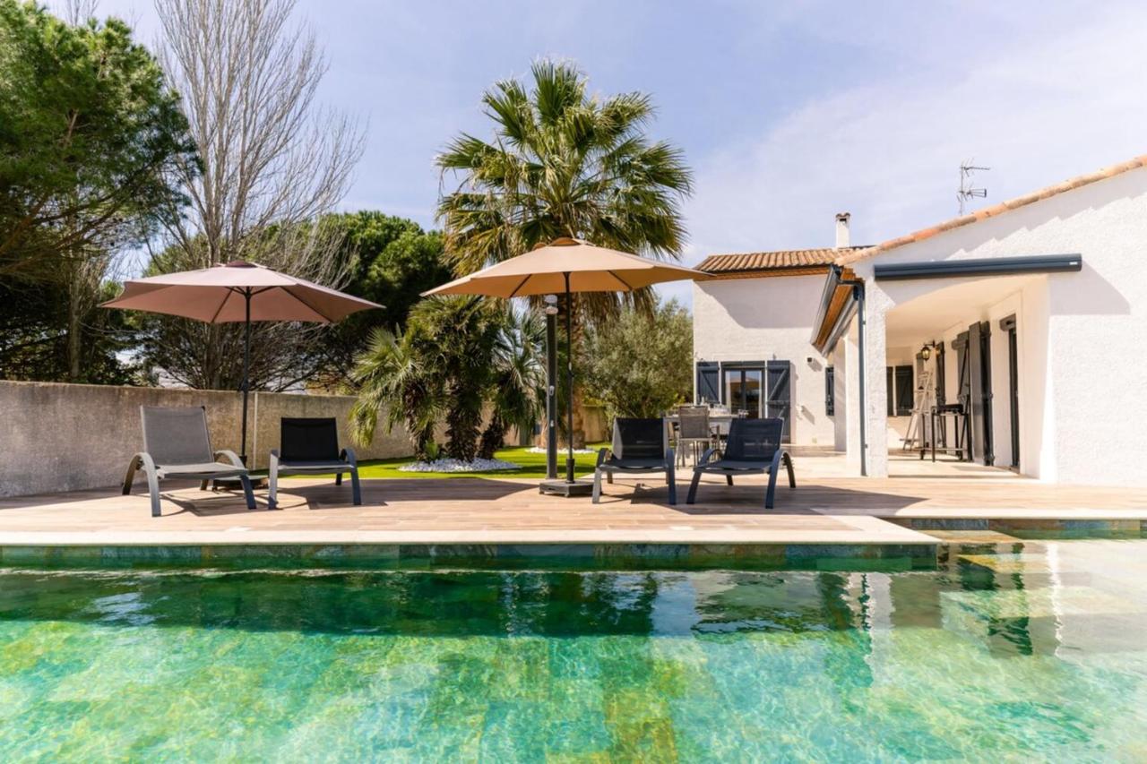 Villa Margot stunning pool beach 500 m - B&B Le Grau-d'Agde