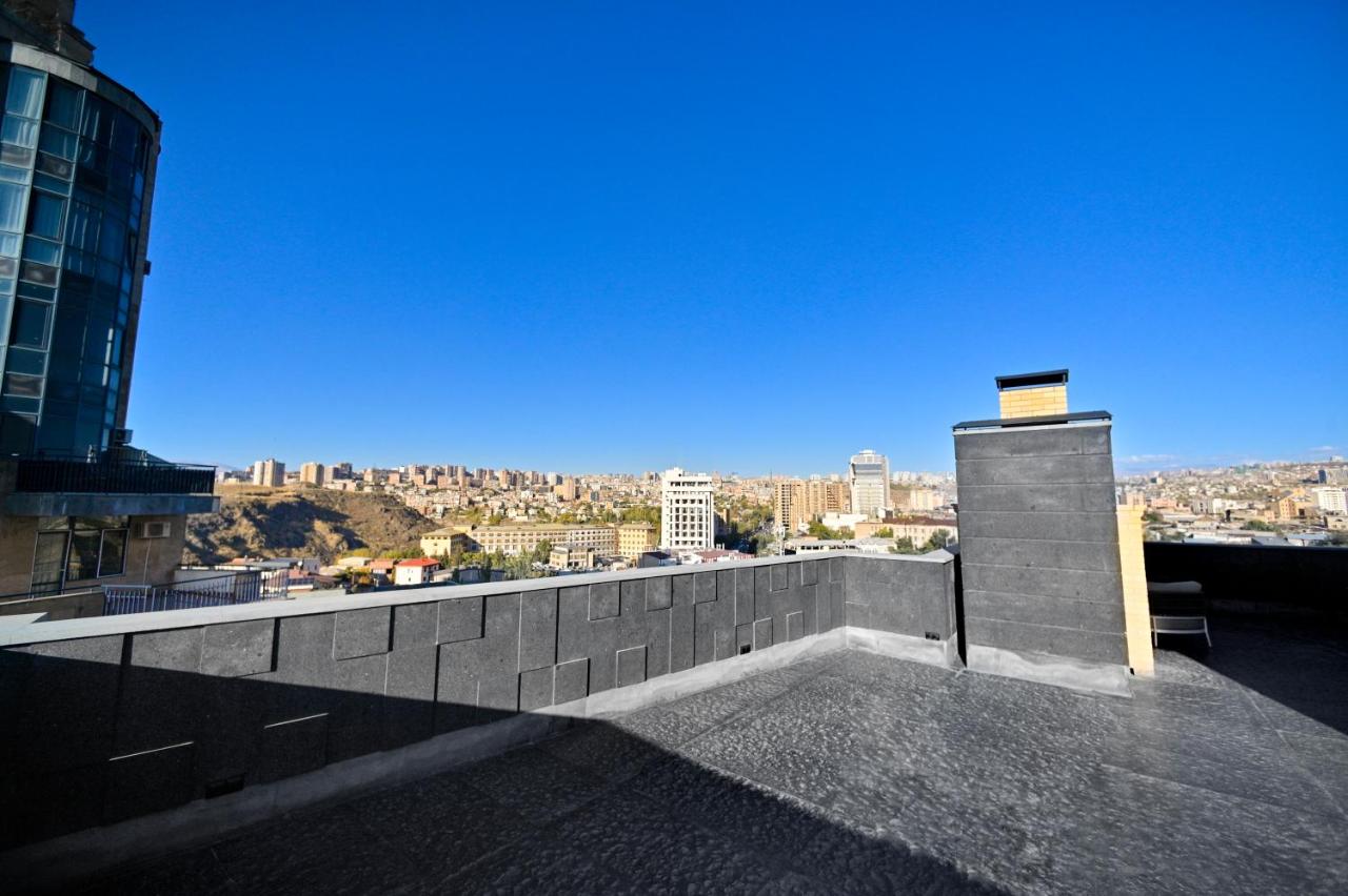 10th Floor 3bedroom City View Apartment with Terraces - Chambres d’hôtes Erevan