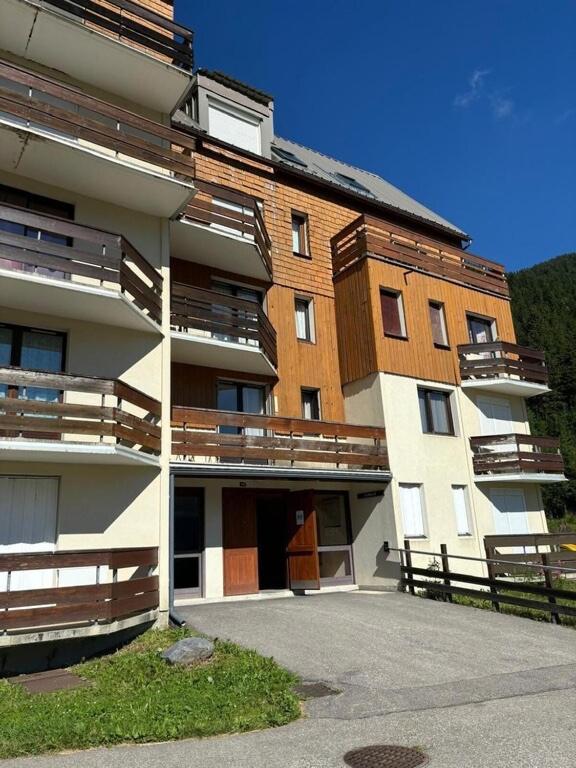 7Laux - Le Pleynet 6 personnes4 lits - 2 chambres - B&B Fond de France