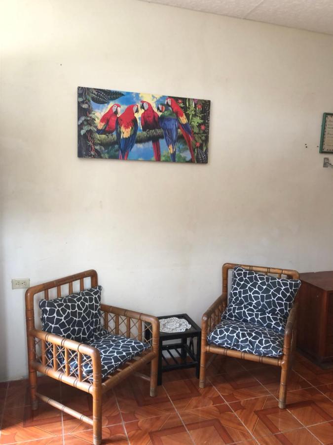 Hospedaje Maluli 02 - B&B Santa Elena