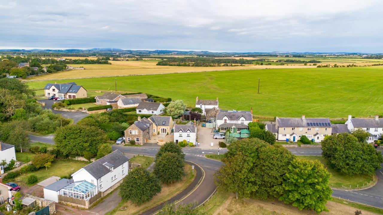 Doray House - North East Escapes - Chambres d’hôtes Newton by the Sea