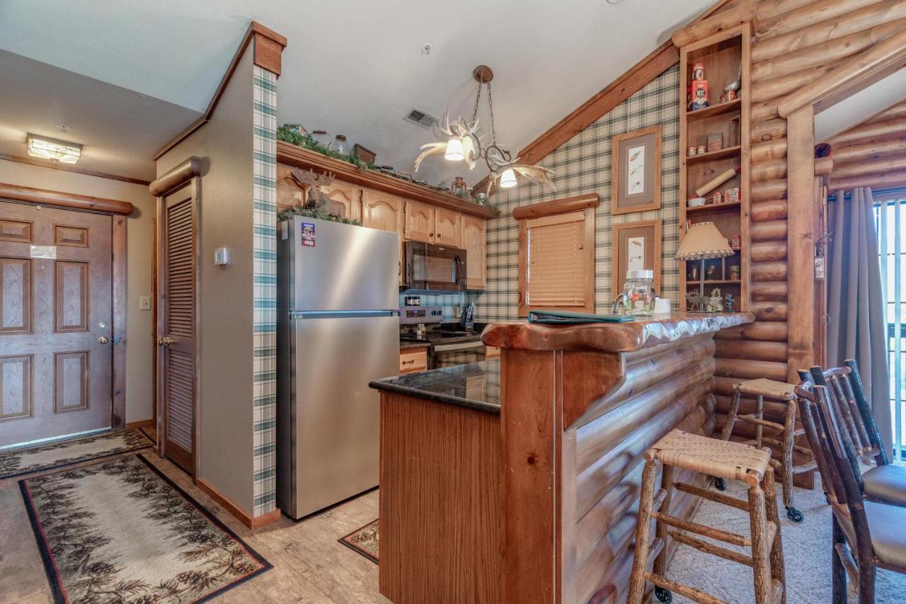 2BR Village At Indian Point 1009 near SDC-Free Tickets Daily up to $500 - B&B Branson