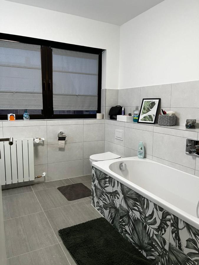 Gästezimmer 21qm im Casa Kirchweg - Chambres d'hôtes Gladbach