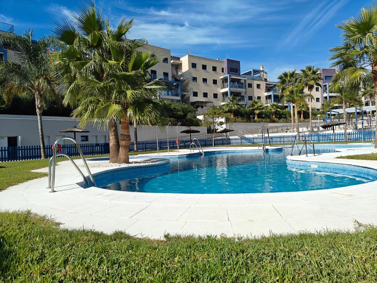 Sea Views Terrace Apartment with Pool & Parking & Cala Cabria - B&B Almuñécar