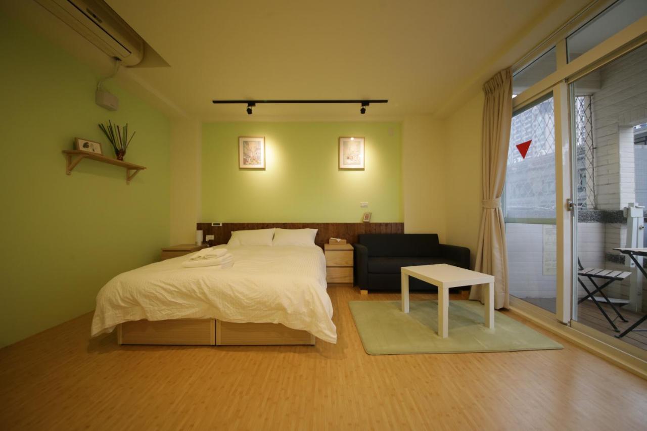 Queen Room with Balcony