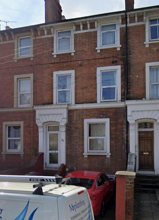 Studios & Ensuite Doubles - Central RG1 - Oracle - Station & Hospital - B&B Reading