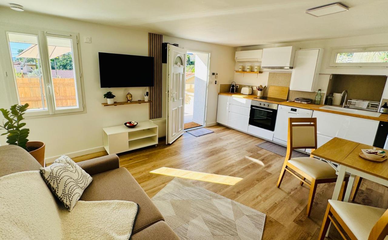 T2 en RDC Villa tout confort - B&B Tolone