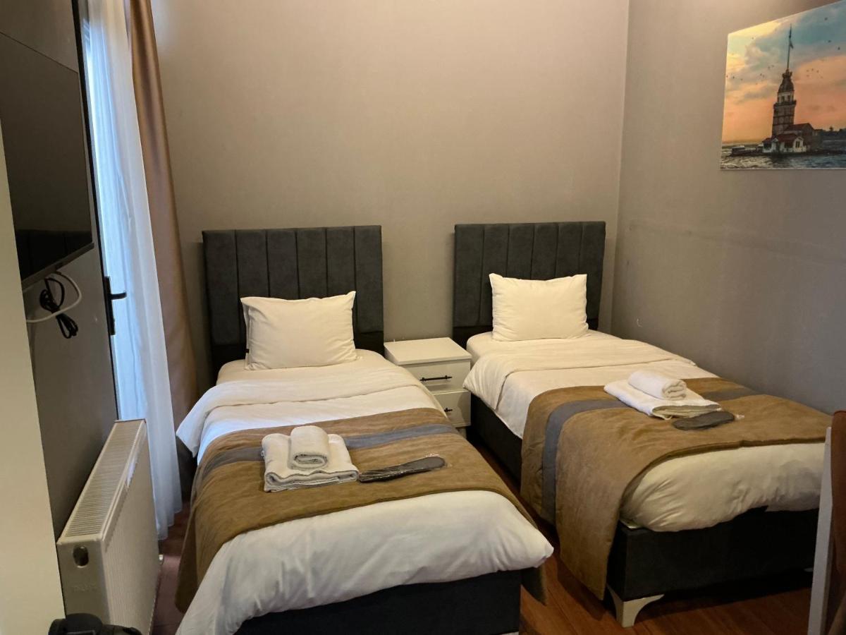 Habitación Doble con balcón - 2 camas