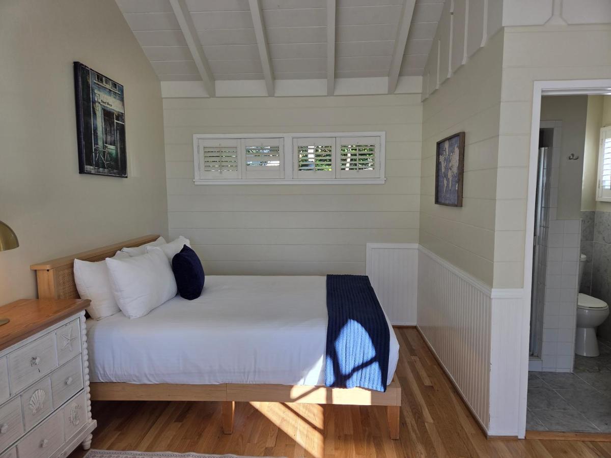 Deluxe Double Room with Shower