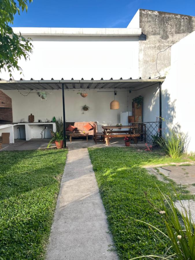 Casa, gran parrillero a pocos minutos de sitios turísticos - B&B Minas