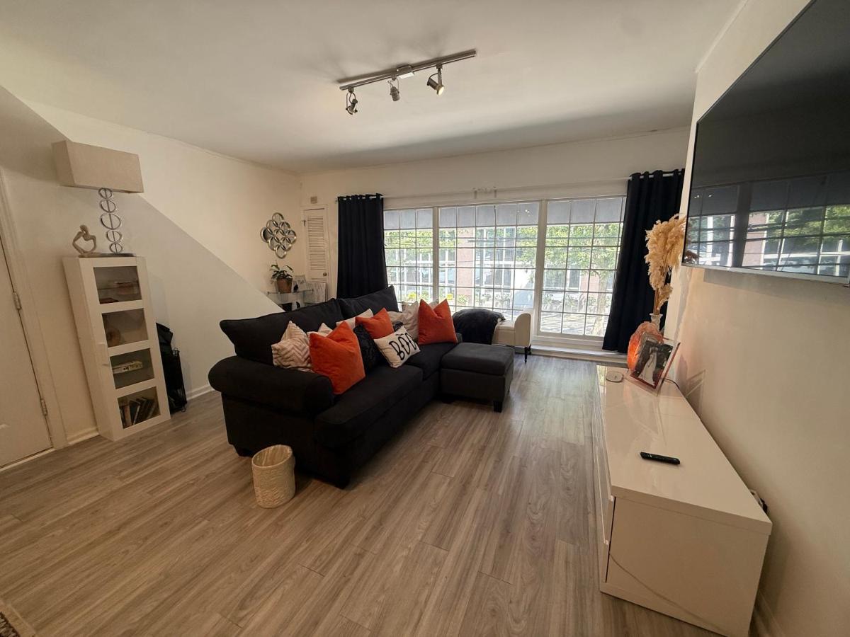 Curated visual reference: Visual Reference: Luxury Midtown Atlanta Condo Walk To Shops Restaurants In Atlanta
