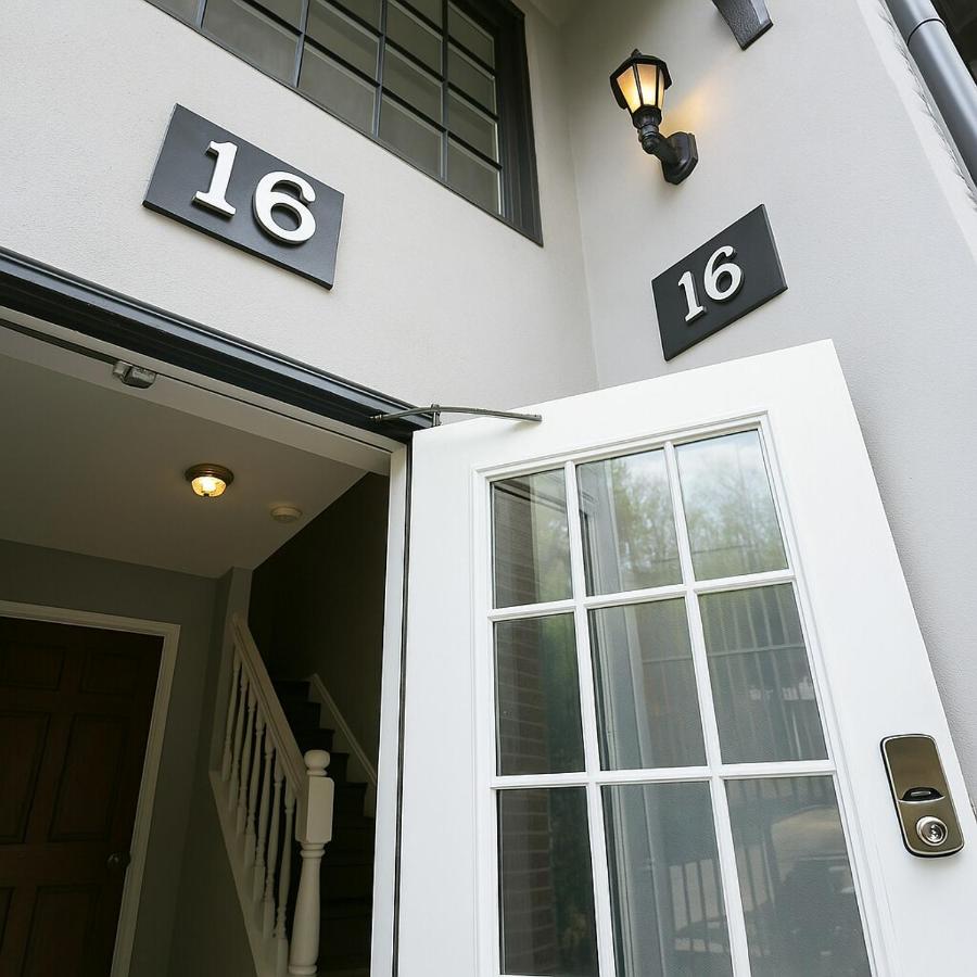 Luxury Midtown Atlanta Condo Walk to Shops & Restaurants - B&B Atlanta