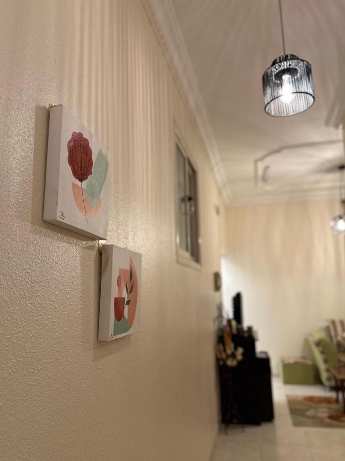 Güzellik Junior Suite جناح قوزيوليك - Bed and Breakfast Abha