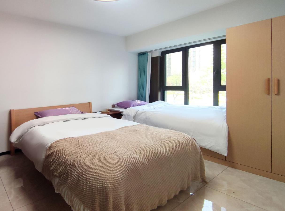 One-Bedroom Family Apartment