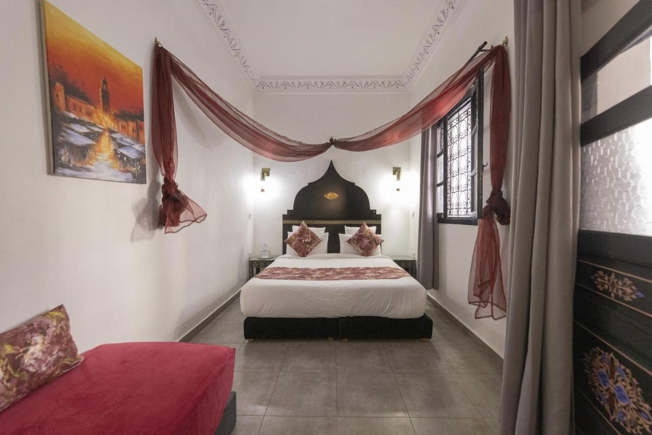 Triple Room with Bathroom