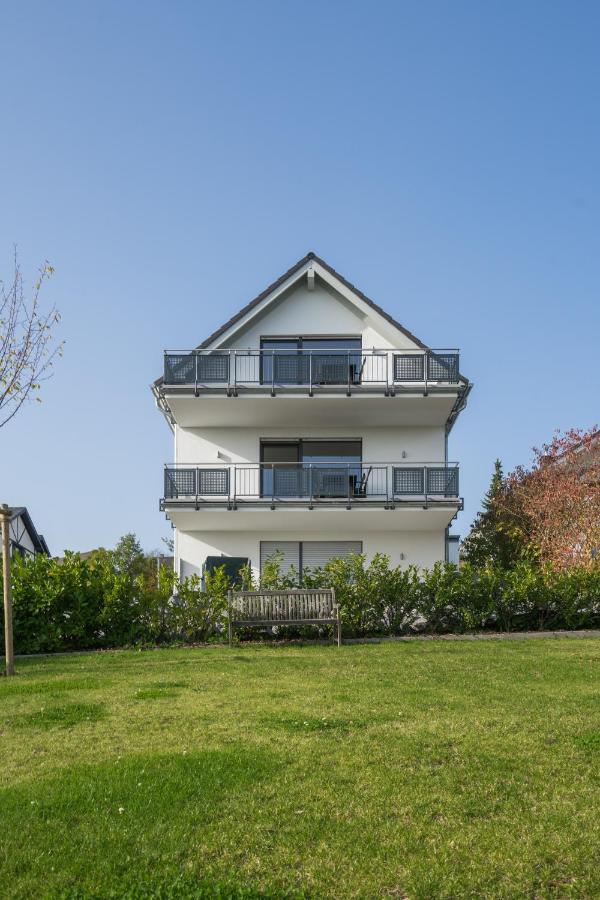 Ferienwohnungen Pellenzblick - Wohnen auf Zeit - - B&B Nickenich