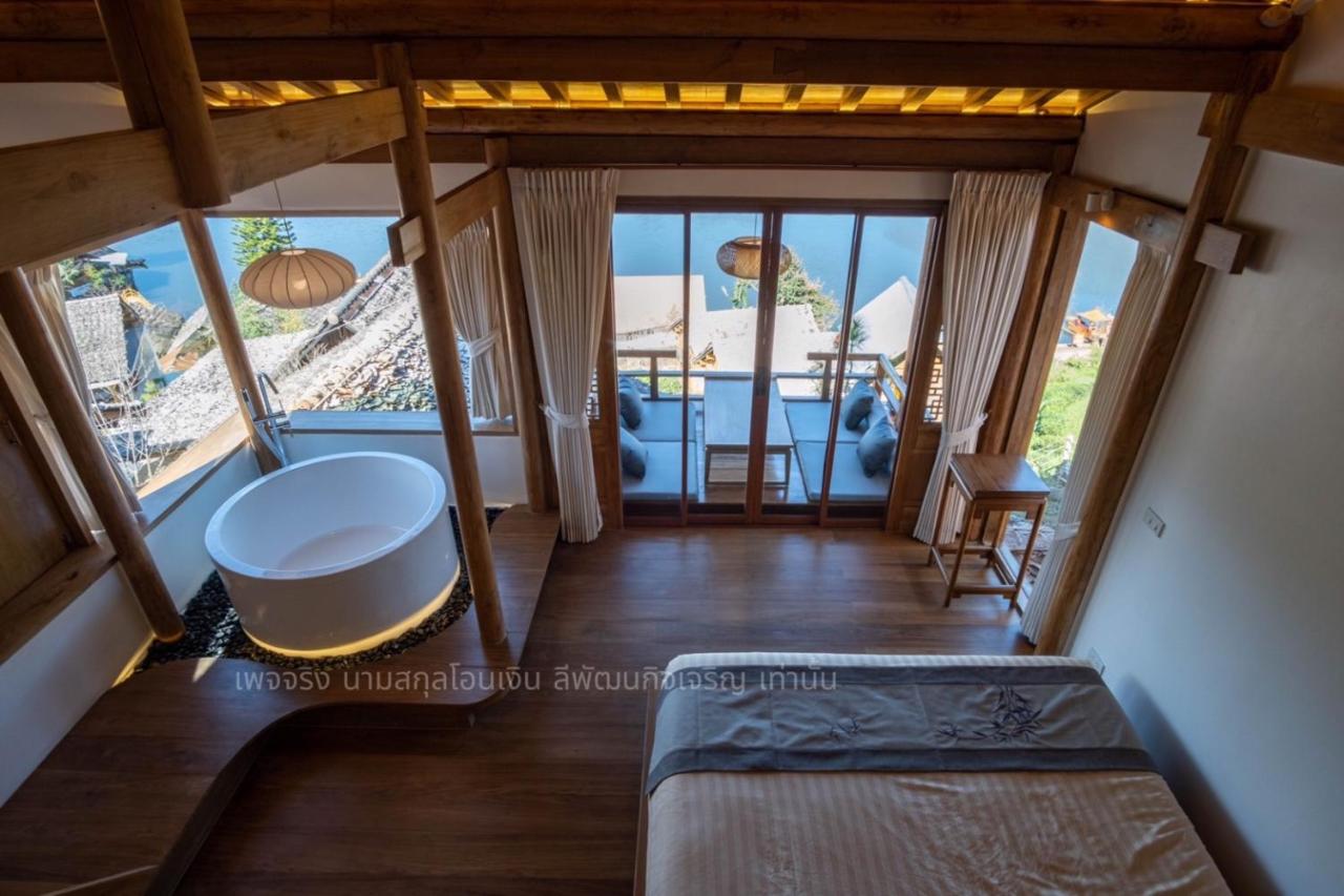 Deluxe Zimmer mit Kingsize-Bett