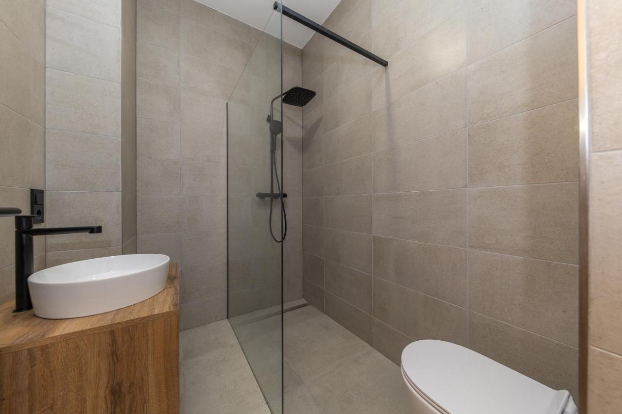 Appartamento con 3 Camere da Letto