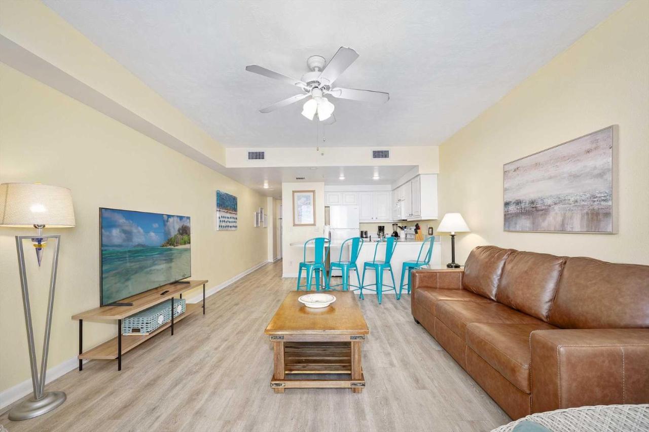 Luxury 16th Floor 1 BR Condo Direct Oceanfront Wyndham Ocean Walk Resort Daytona Beach | 1608 - B&B Daytona Beach