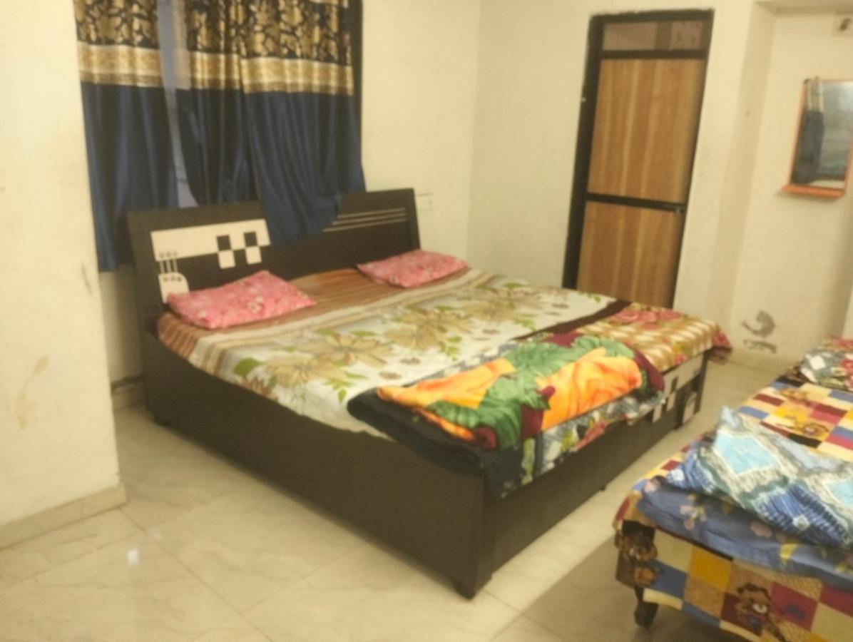 Gurukrupa Home stay - B&B Nāndod