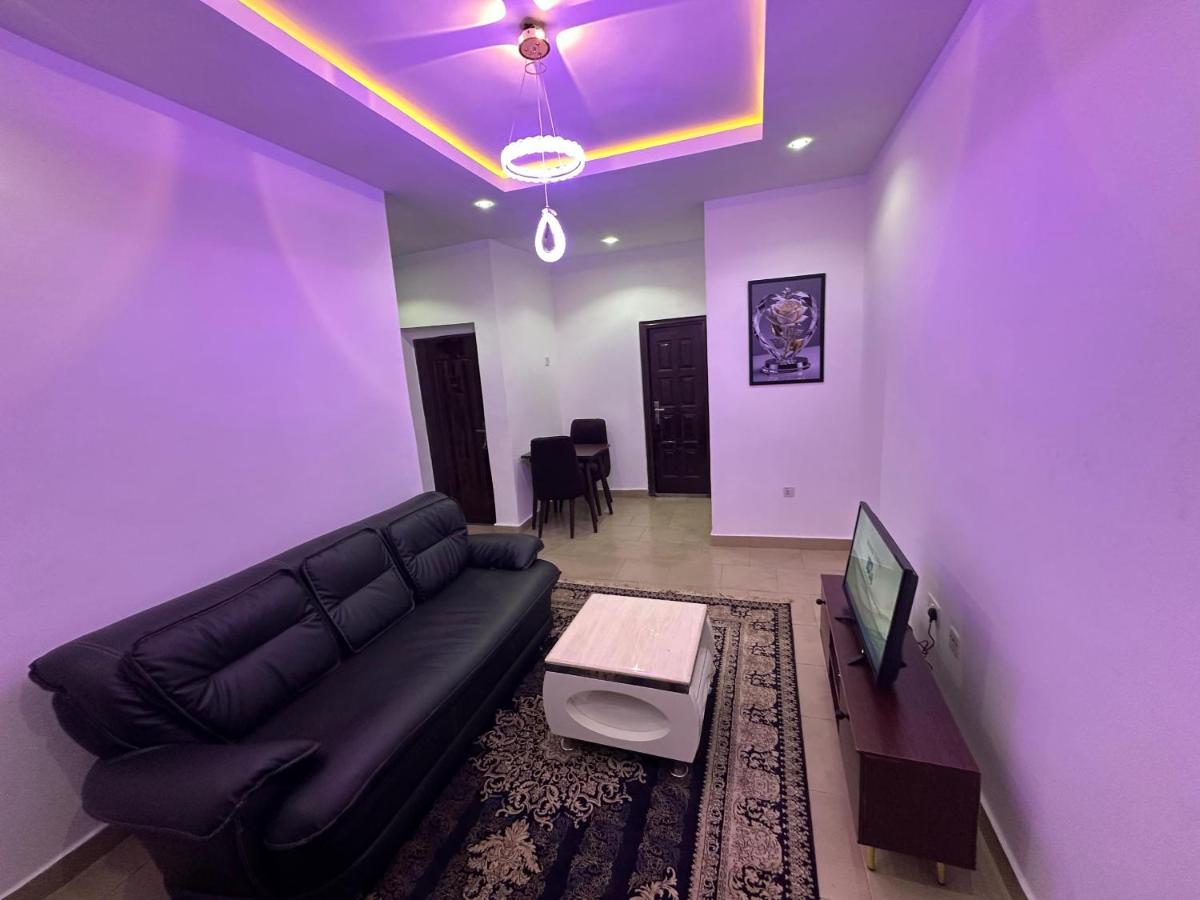 Mandy's Place - 1 Bedroom Shortlet - B&B Rumu-Olumene
