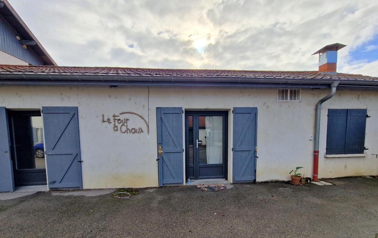 Appartement Business Lyon nord Gare & A6 - Bed and Breakfast Saint-Germain-au-Mont-d'Or