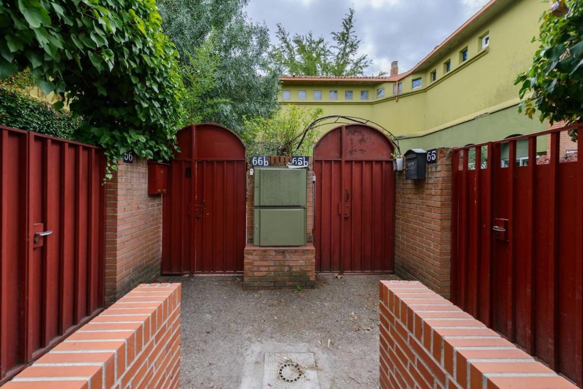 Casa Cerca del Aeropuerto y del Jarama - B&B Santo Domingo