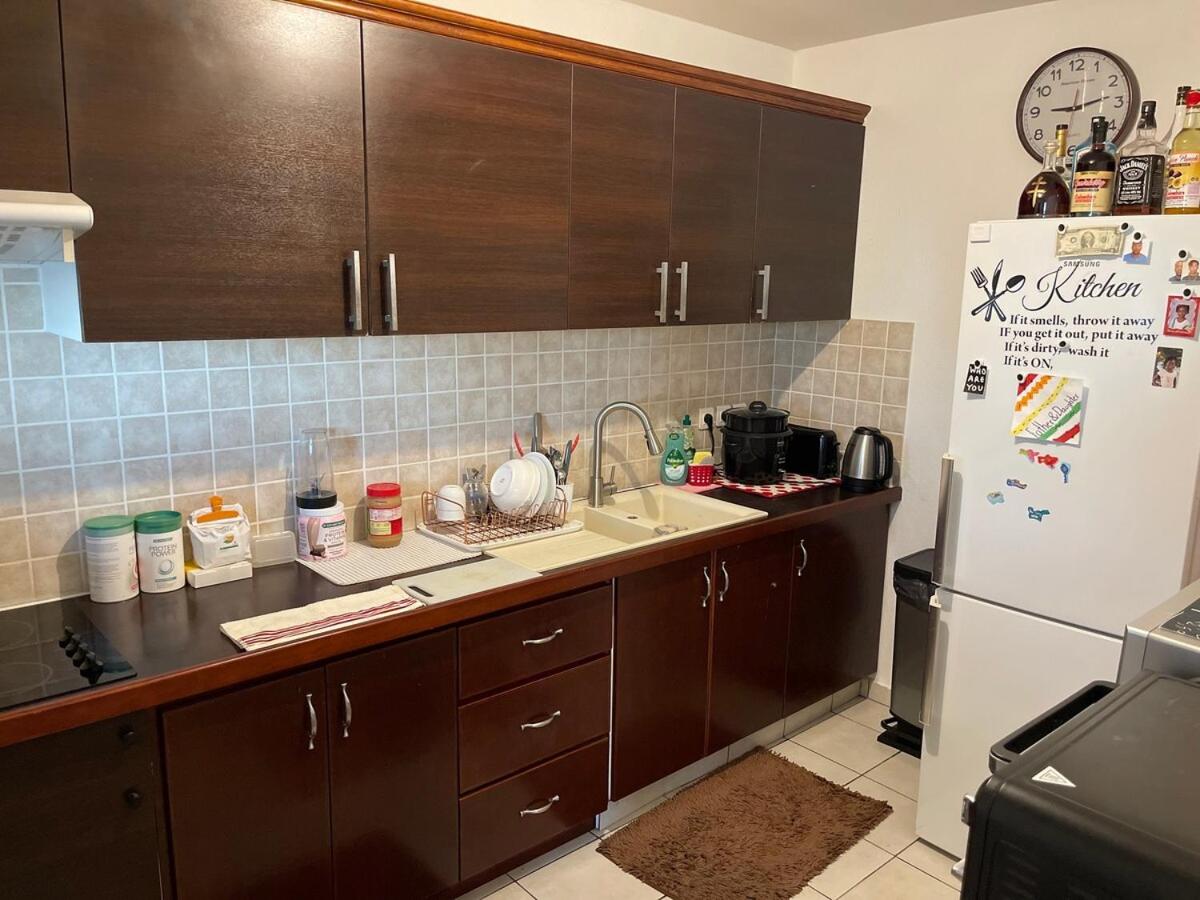 Lovely 2 bedroom condo with pool - Bed and Breakfast Marigot