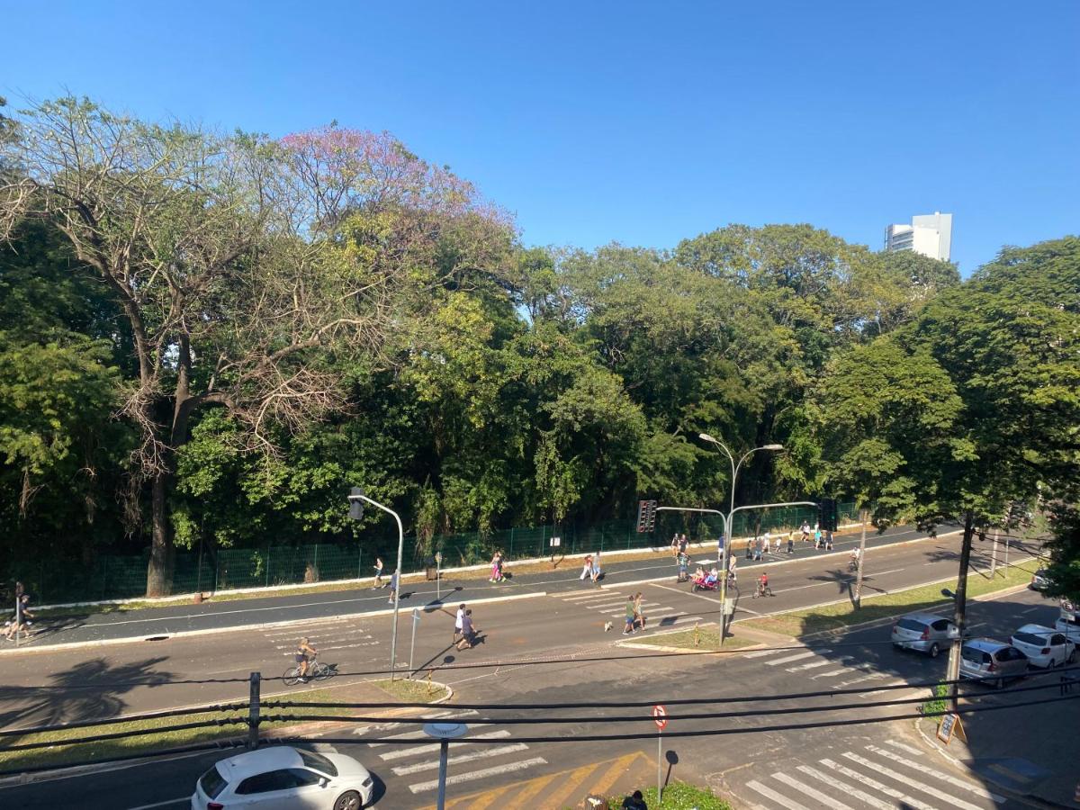 Apto parque do Ingá - B&B Maringá