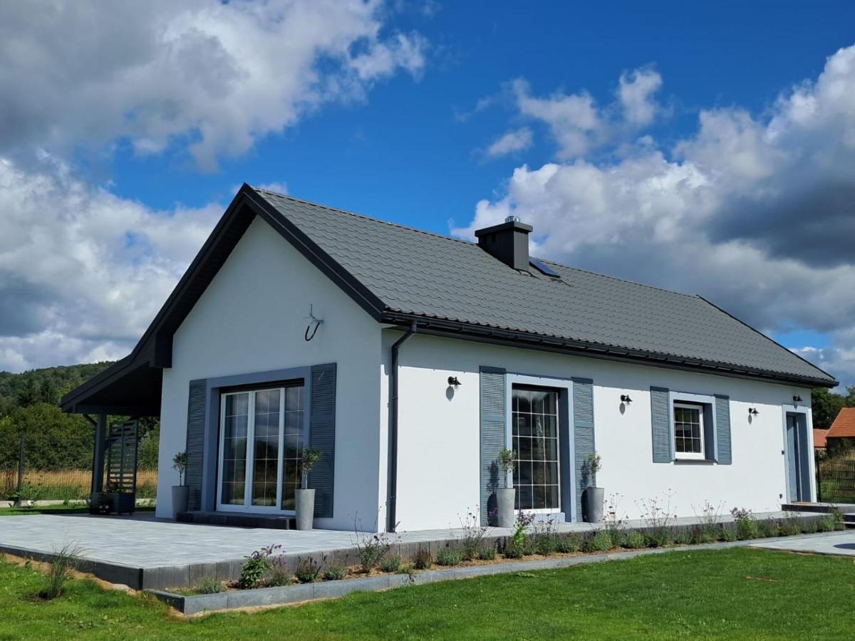 Dom Radomieszka z widokiem na Rudawy i Śnieżkę - Bed and Breakfast Radomierz