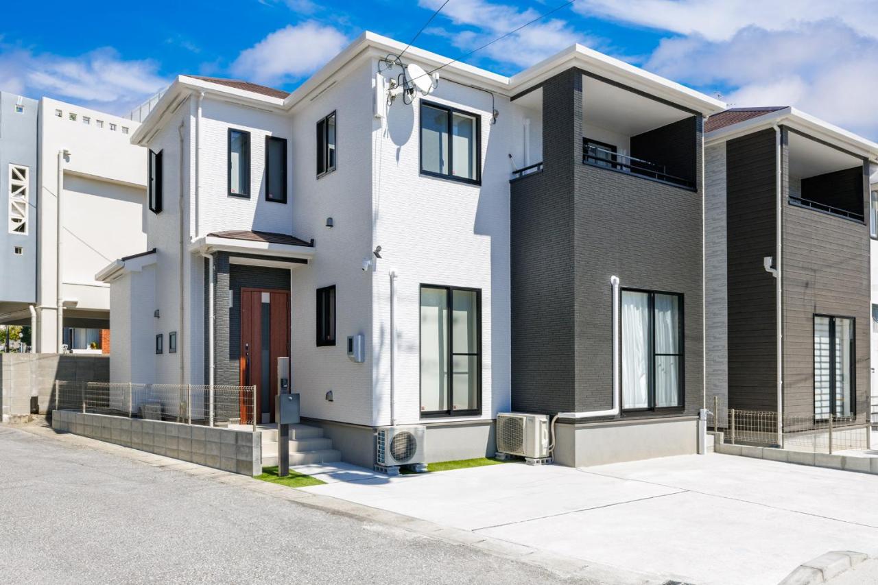 Naha area #15 min drive to airport #New villa - B&B Urasoe
