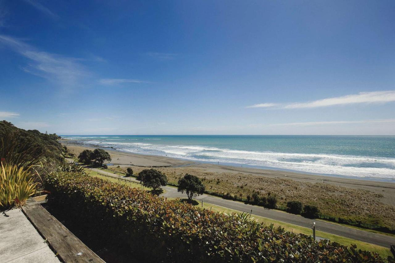 Clifftops - oceanfront retreat in Oakura Beach - B&B Oakura