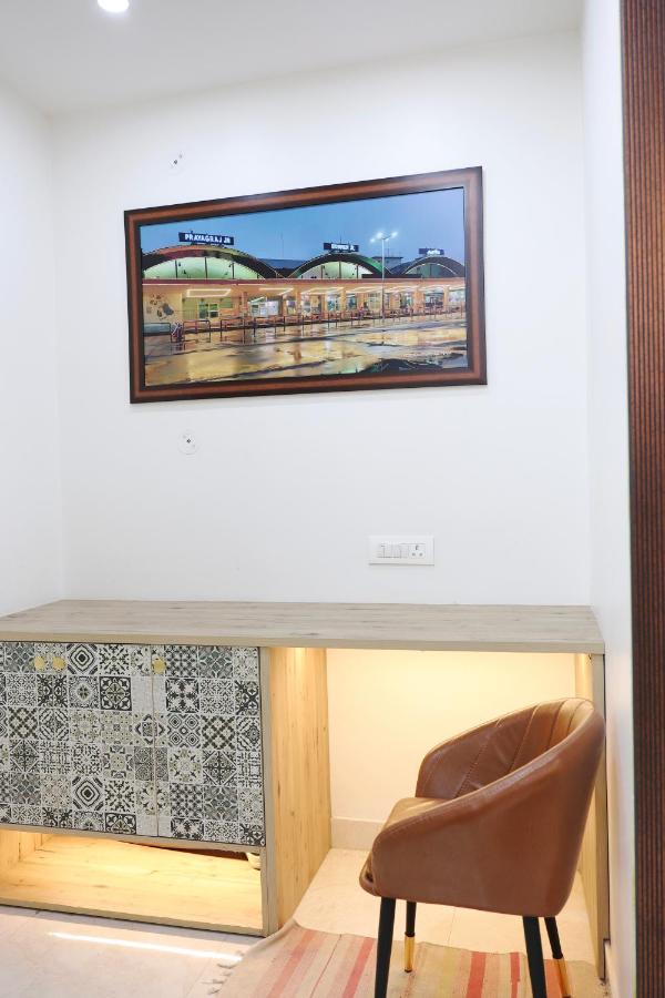 Lalit Villa Luxury Apartments - B&B Prayagraj