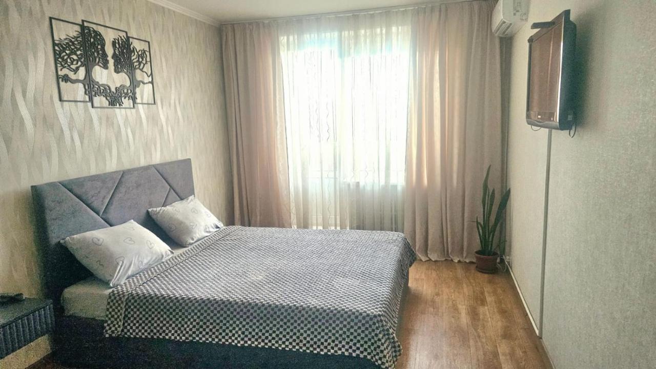 Квартира возле метро ХТЗ и Масельского, 25 бол, Индустриальный район - Ferienwohnung Charkiw