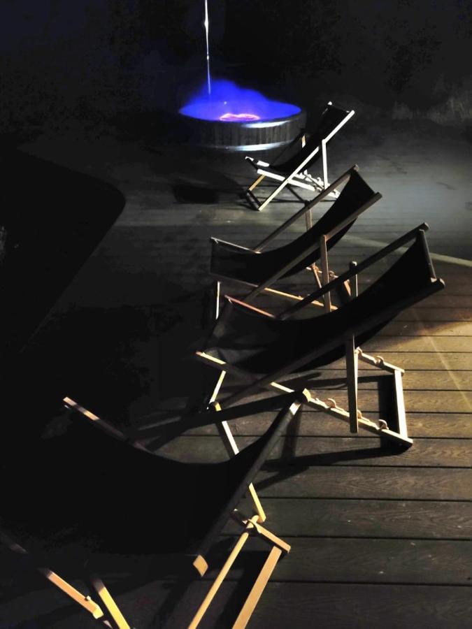 Siedem Ogrodów - Pokoje w Domku Kucharza - B&B Łowicz Wałecki