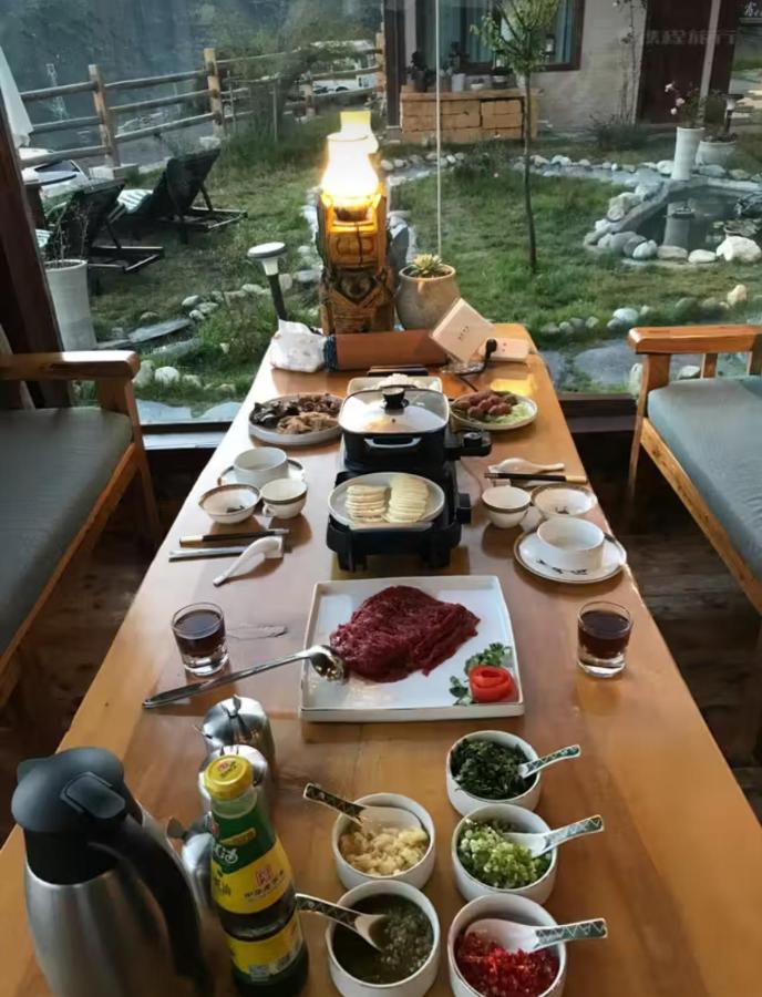 松潘怿宿古道牧风民宿Yisu - Chambres d’hôtes Songpan