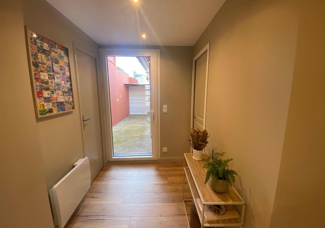 La Lucienne - Cœur de ville avec un extérieur - Chambres d’hôtes Montreuil