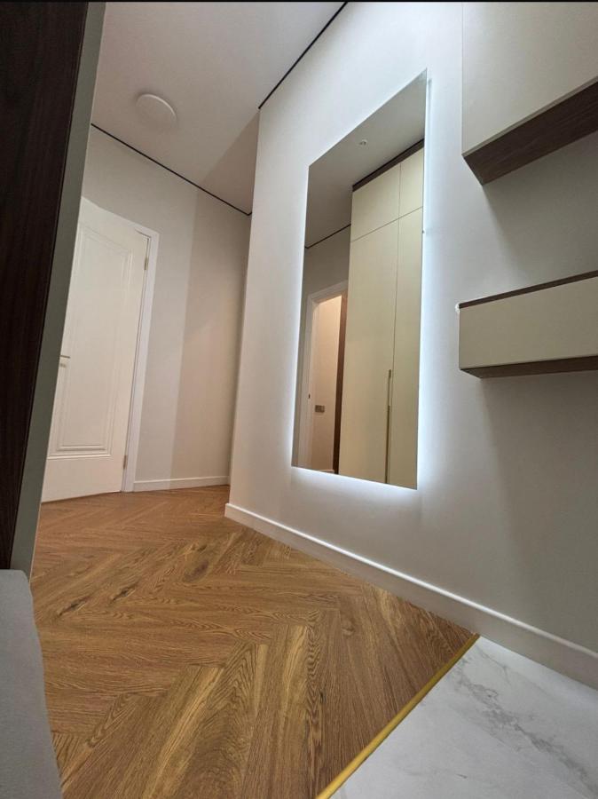 Camera Quadrupla Premium