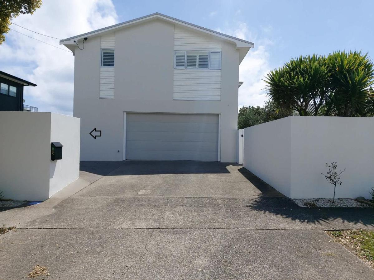 Surf's Up - pet-friendly Fitzroy lifestyle home - B&B New Plymouth