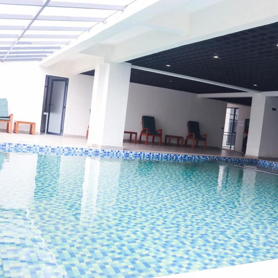 Cozy Top-Floor Apartment with Balcony & City Views near United Nations - Chambres d’hôtes Ruaka