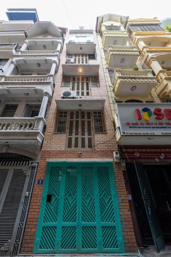 Homestay PW Hoang Sam - B&B Hanoi
