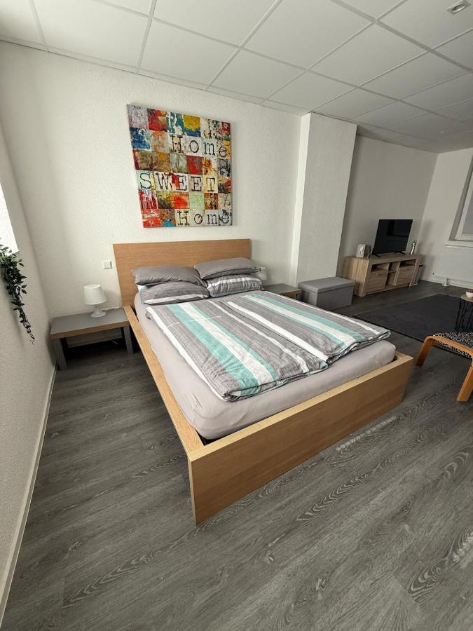 Modernes 1-Zimmer-Apartment im Herzen Oberkochens - B&B Oberkochen